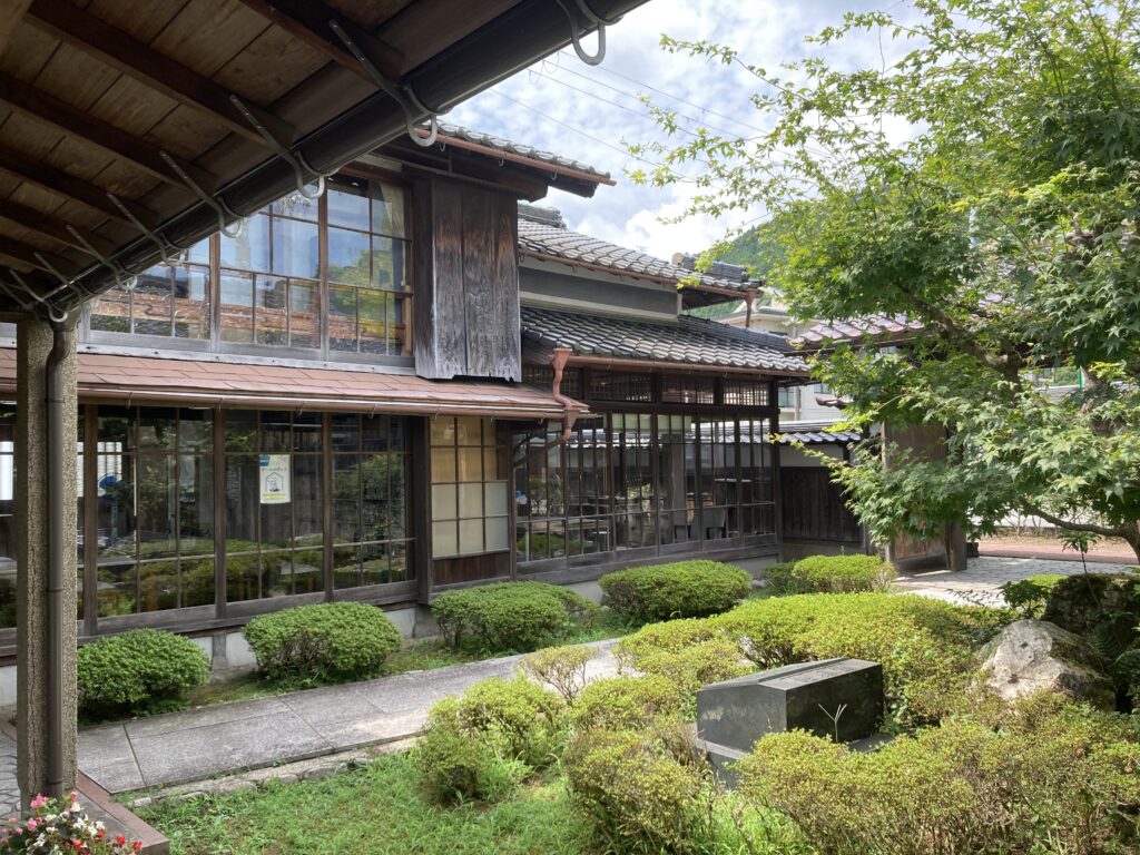 生野書院